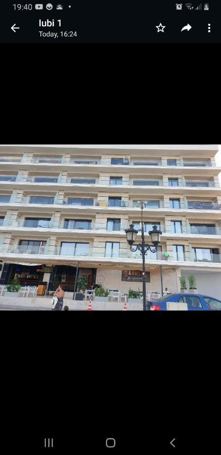 Seafront Papaya Apartment Нэводари Экстерьер фото